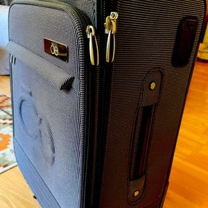 CLOE suitcase